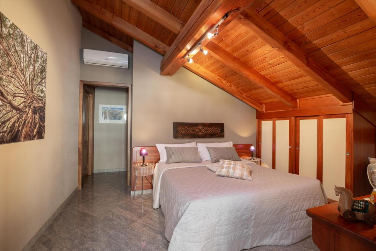 Bed and Breakfast Al Castel Pont-Saint-Martin Exterior foto