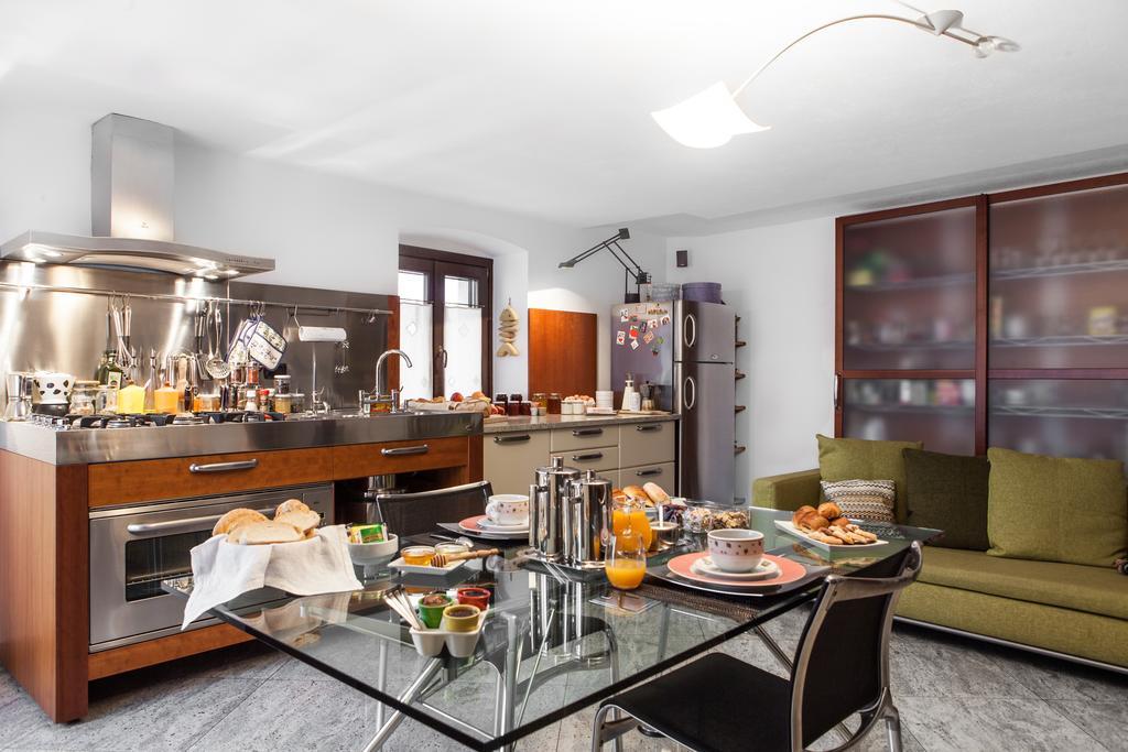 Bed and Breakfast Al Castel Pont-Saint-Martin Exterior foto